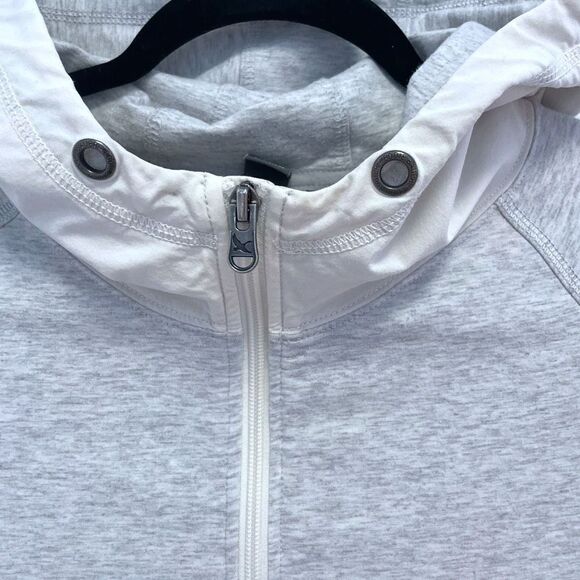 Eddie Bauer 1/2 Zip - Picture 3 of 6